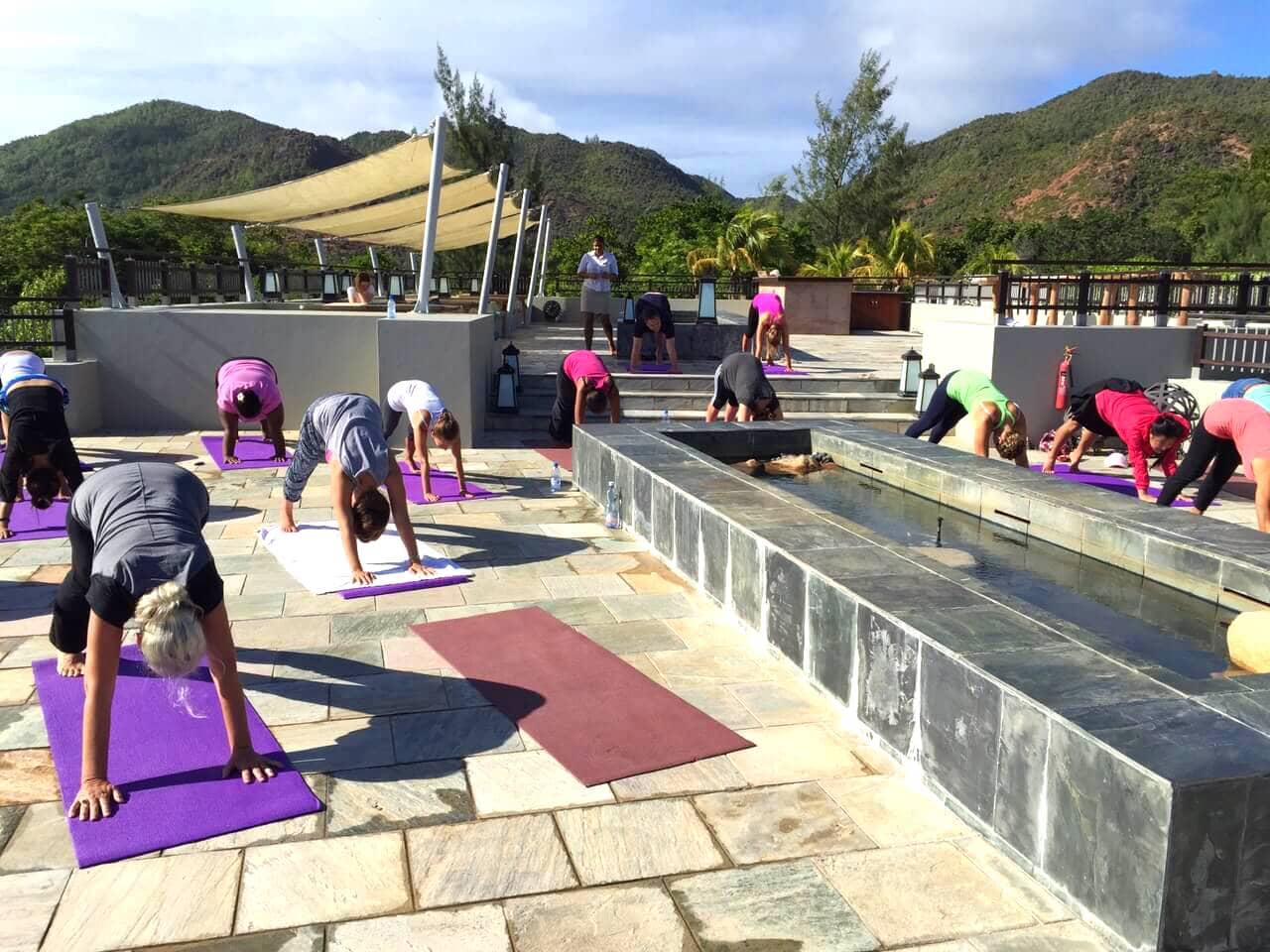 morning-outdoor-yoga