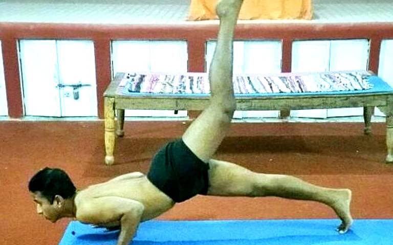 chaturanga-dandasana