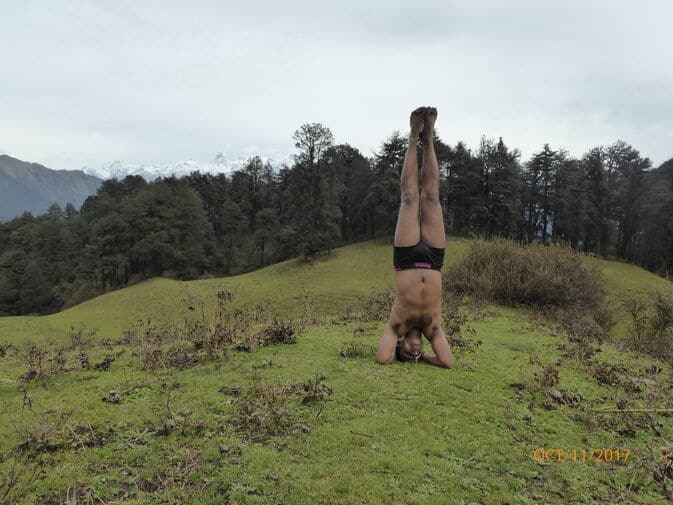 sirsasana